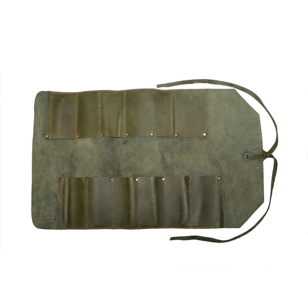 Hide & Drink Tool Roll (12 Pockets): Close-up of the tool roll’s full grain leather material, demonstrating superior quality and hand craftsmanship. Tool Bag Roll Up, 12 Slot Heavy Duty Tool Roll Bag Organizer, Tool Roll Up Bag, Portable Tool Wrap Roll Bags for Travel, Durable Tool Kit Folding Tool Pouch Roll Up Mechanic Gifts for Men, Full Grain Leather, StockyardX, Small Batch Production, Hand Cut, Hand Sewn, Fire Branded, Artisan, Handmade in La Antigua Guatemala & Oaxaca Mexico.