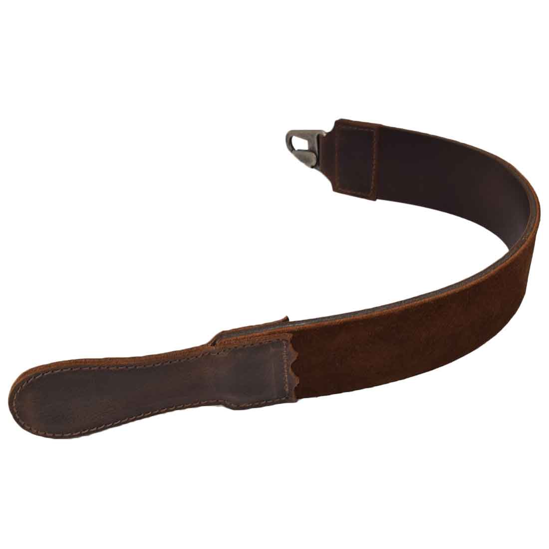 The back view of the Hide & Drink Barber Strop, crafted from durable Full Grain Leather. This handmade Razor Strop, also referred to as a Shaving Sharpener, emphasizes small batch production and artisan skills from La Antigua Guatemala.